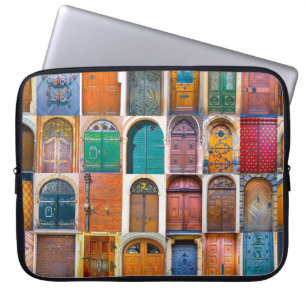Koeling van middeleeuwse voordeuren in Praag, Tsje Laptop Sleeve