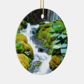 Koelwaterval in groene tuin keramisch ornament (Rechts)