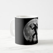 Koelweerwolf, volledige maan transformatie koffiemok (Voorkant links)