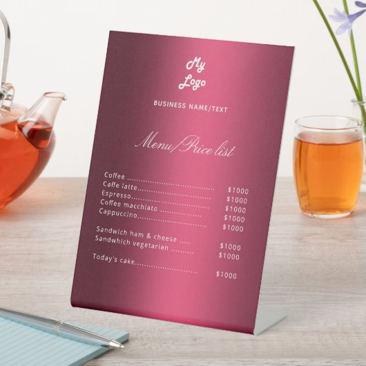 Koerslijst van het bruine menu reclamebord met voetstuk (Insitu)