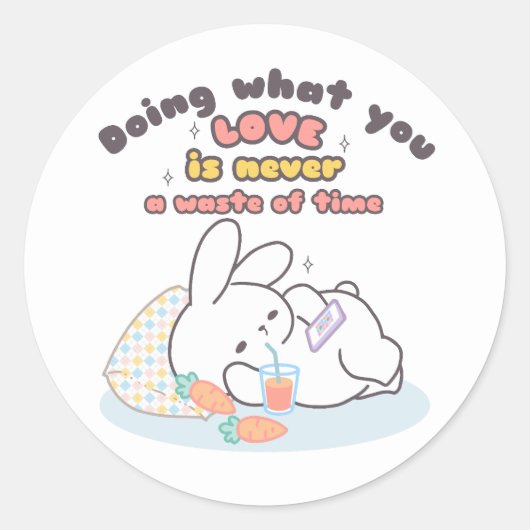 Koester je passies - een gezellige konijnenherinne ronde sticker (Voorkant)