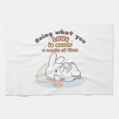 Koester je passies - een gezellige konijnenherinne theedoek (Horizontaal)
