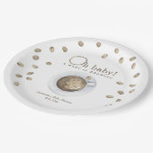 Koffie A baby brouwt Baby shower Papieren Bordje (Gekanteld)