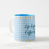 koffie - citaat over gingham tweekleurige koffiemok (Voorkant links)