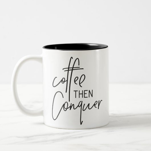 KOFFIE DAN VEROVEREN moderne chique handlettered z Tweekleurige Koffiemok (Links)