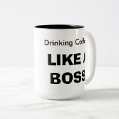 Koffie drink ALS EEN BOSS Tweekleurige Koffiemok (Voorkant rechts)