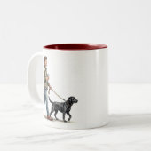 Koffie & een Black Lab maken vandaag beter Tweekleurige Koffiemok (Voorkant links)