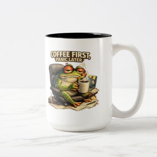 Koffie Eerst, Later Pas Panik Komische Mok met Kik (Rechts)