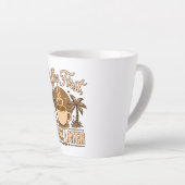 Koffie Eerst, Werk Later – Powered by Caffeïne Latte Mok (Rechterhoek)