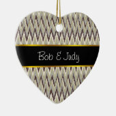 Koffie- en Sage-iKat ZigZag-patroon Keramisch Ornament (Rechts)