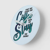 Koffie en spleet de dingen ronde klok (Hoek)