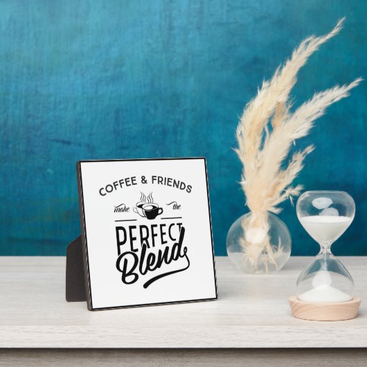 Koffie en vrienden maken het perfecte mengsel fotoplaat (Insitu)