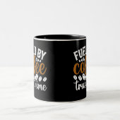 koffie en ware misdaad , tweekleurige koffiemok (Center)