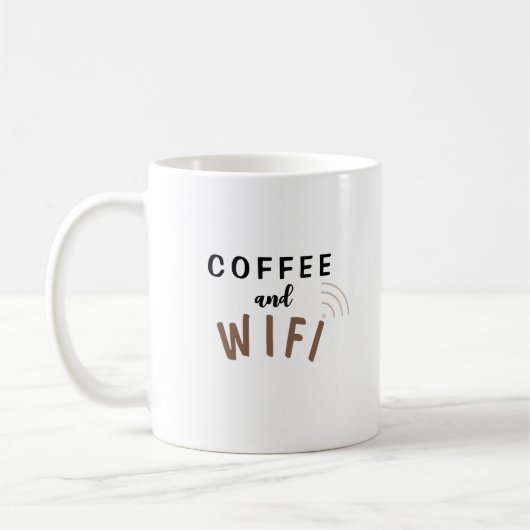 Koffie en WiFi - Mok voor het nippen van koffie en (Links)