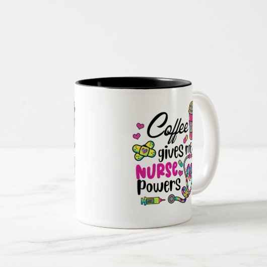 Koffie geeft me verpleegbevoegdheden tweekleurige koffiemok (Voorkant rechts)