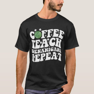 Koffie Leer Shenanigans Herhaal Disco Bal Leraar T-shirt