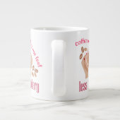 Koffie maakt me minder moordend grappig citaat grote koffiekop (Achterkant)