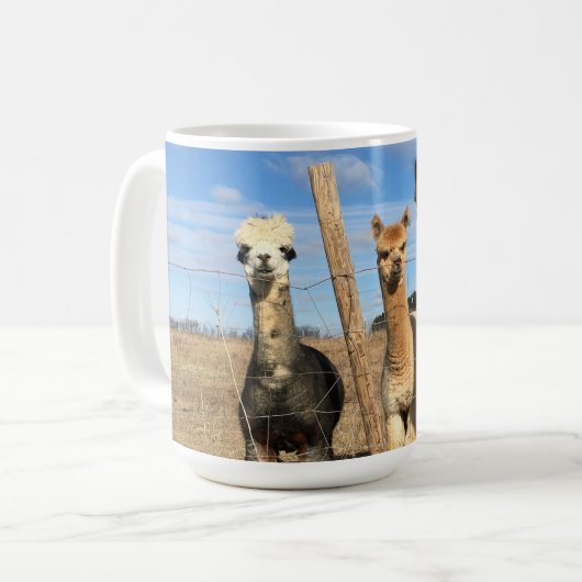 Koffie Mok - Alpacas Phaethon, Gerst, & Marvin (Voorkant links)