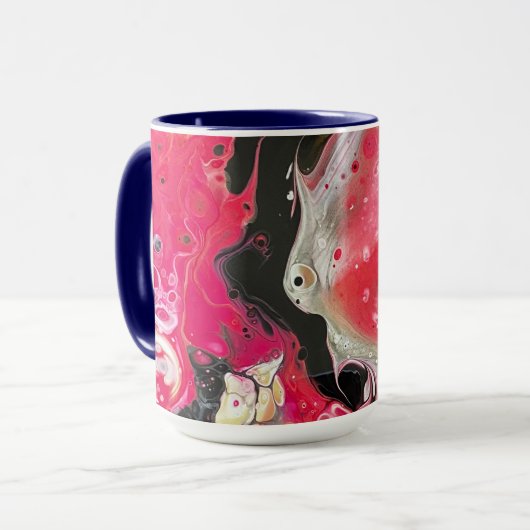 Koffie mok in roze, zwarte en gouden kleuren (Voorkant links)