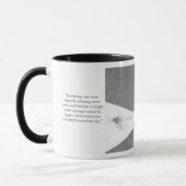 Koffie-Mok, skelet op fietsen die een libellen ach Mok (Links)