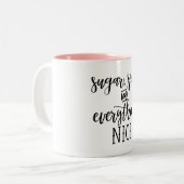 Koffie-Mok - Suiker, Spice, Alles-Nice, Sassy Tweekleurige Koffiemok (Voorkant links)