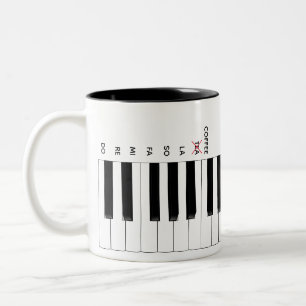 Koffie niet op het toetsenbord van Tea Piano is mu Tweekleurige Koffiemok