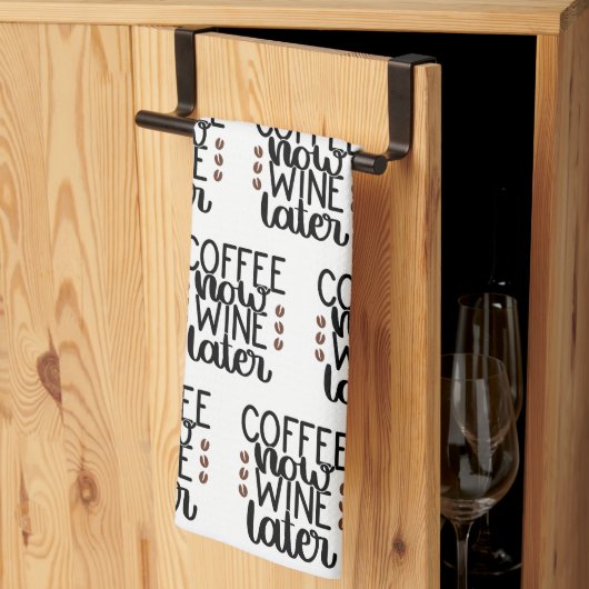 Koffie nu wijn later theedoek (Derde Gevouwen)