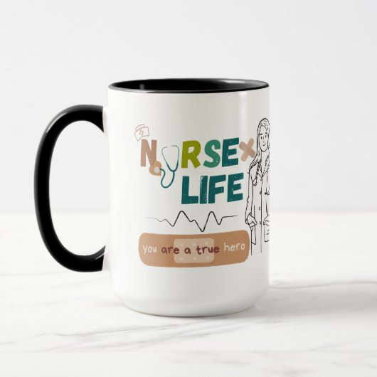Koffie, scrubs en het redden van levens - Nurse Li Mok (Links)