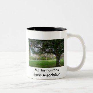 Koffie, thee en mok van warme chocolade