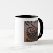 Koffiebeker, geïllustreerd met koffiebonen mok (Voorkant rechts)
