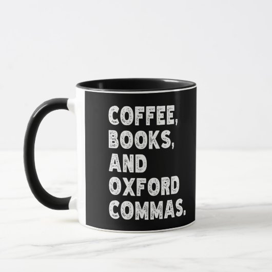 Koffieboeken en Oxford Commas Cool Teacher Grappig Mok (Links)