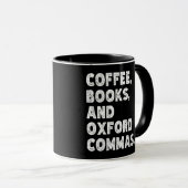 Koffieboeken en Oxford Commas Cool Teacher Grappig Mok (Voorkant rechts)