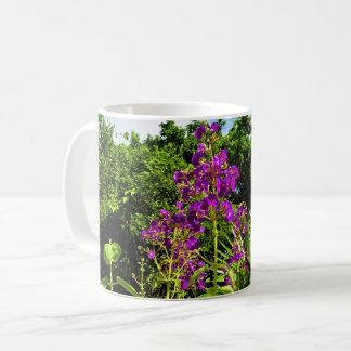 Koffiekop met paarse bloemen koffiemok