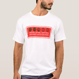 Koffieniveau: kritisch t-shirt
