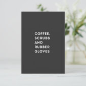 koffiestruikgewas en rubberhandschoenen, grappig c RSVP kaartje (Staand voorkant)