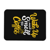 Koffiever wordt wakker en rookt de koffie magneet (Horizontaal)