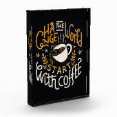 Koffieverlenging verandert het wereldbegin met kof fotoblokken (Links)