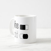 Koffiewereld met grappige on-off-switch Button Koffiemok (Voorkant links)