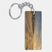 Kogelcabine bij zonsondergang aan de nederlandse k sleutelhanger (Voorkant Links)