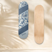 Koi Fish and Water Lily Blue Chinoiserie Monogram Persoonlijk Skateboard