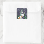 Koi Fish zwemt in water Vierkante Sticker (Tas)