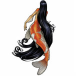 Koi Mermaid cutout Pin/Ornament/Magnet Fotobeeldje Magneet<br><div class="desc">Een mooie zeemeermin met een oranje en witte Koi-staart zwaait met haar lange zwarte haar die achter haar aan trailt in een gracieus zwendel. Deze mooie cadeautjes met de kunst van Jill Johansen zijn perfect voor alle liefhebbers van fantasiekunst!</div>
