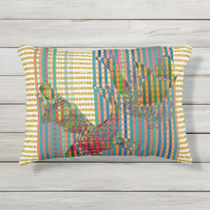 Koi Outdoor Accent Pillow 16 x 12 inch Buitenkussen