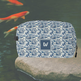 Koi-vis en waterlelie blauwe Chinoiserie Monogram Toilettasje