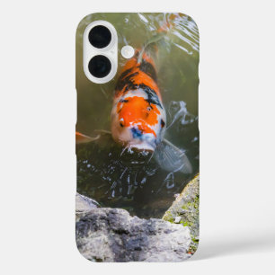 Koivis in een vijver iPhone 16 hoesje
