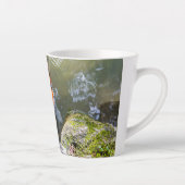 Koivis in een vijver latte mok (Rechts)