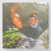 Koivis in een vijver stenen onderzetter (Voorkant)