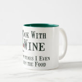 Koken met wijn tweekleurige koffiemok (Voorkant rechts)