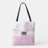Kokeshi Doll in Pink on Typical Japanese Landscape Tote Bag (Achterkant)