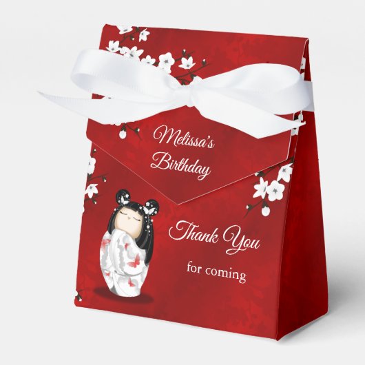 Kokeshi Doll White Birthday Hartelijk dank Bedankdoosjes (Voorkant Zijde)